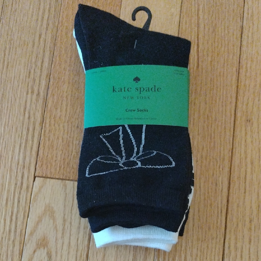 -Kate Spade Casual Black and White Socks Set Of Three New In Packaging